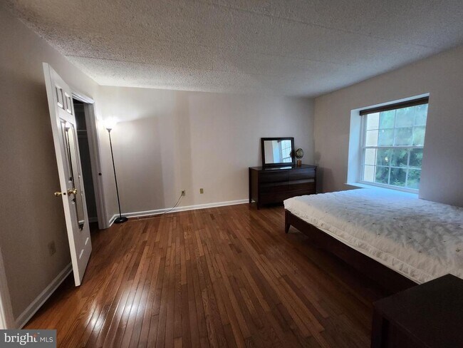 Photo - 1109 Deer Run