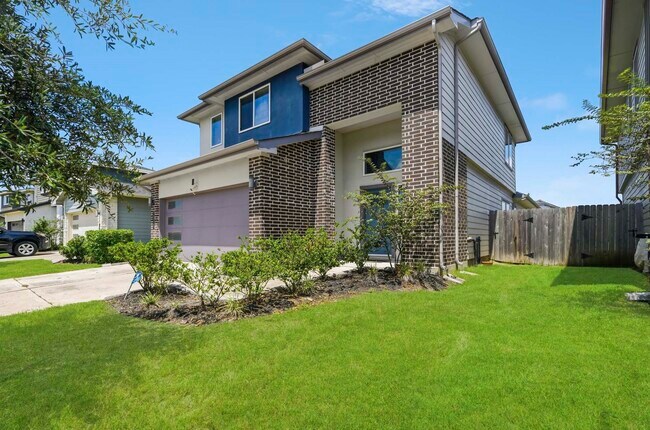 Photo - 12515 Newport Arch Ln