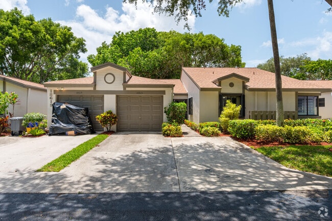 Building Photo - 18615 Breezy Palm Way Rental