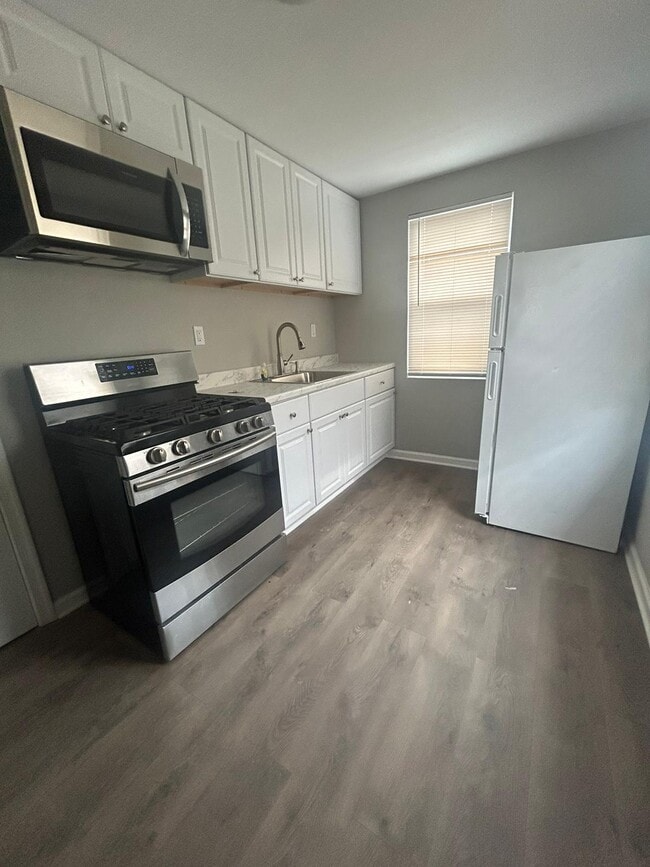 Photo - 2735 Bookert Dr