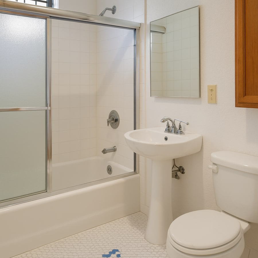 Photo - Charming, Classic, Golden Hill ~ 750 sqft 1bed/1bath Fully Furnished Apartment with Hardwood Floo... Unit #1