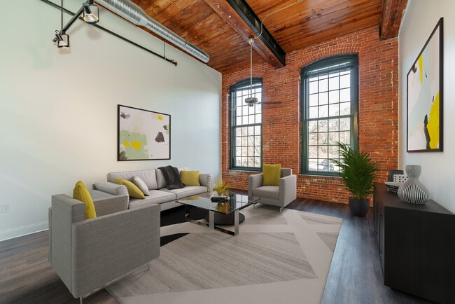 1 BR, 1BA loft AE floor plan