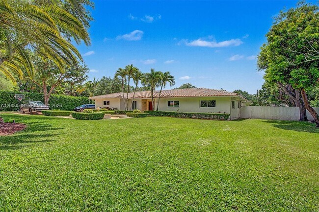 Photo - 7230 SW 104th St