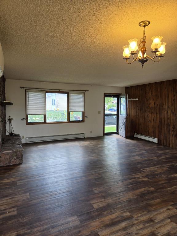 89 Oakwood Ln