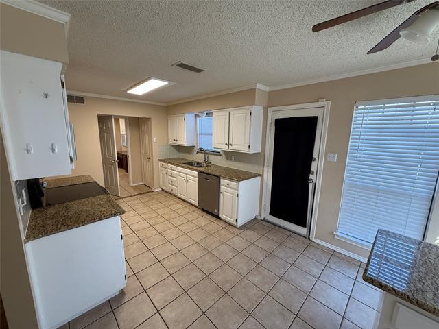 Photo - 5731 Sterling Green Trail