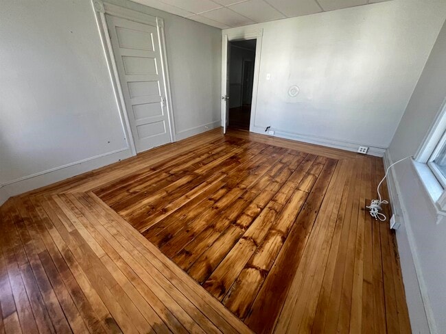 Photo - 551 Montgomery St Unit 2