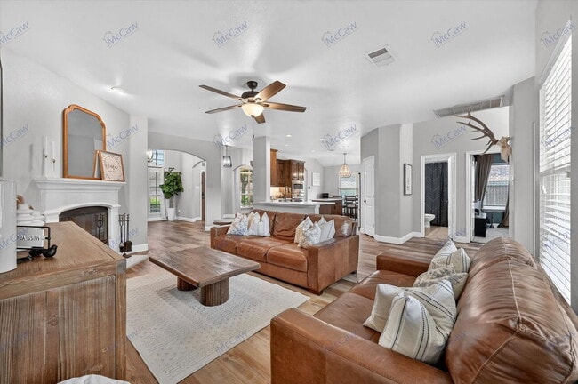 Photo - 1060 Shady Lane Drive