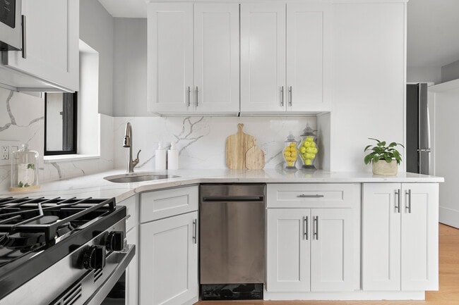 Photo - 784 Atlantic St Unidad 1