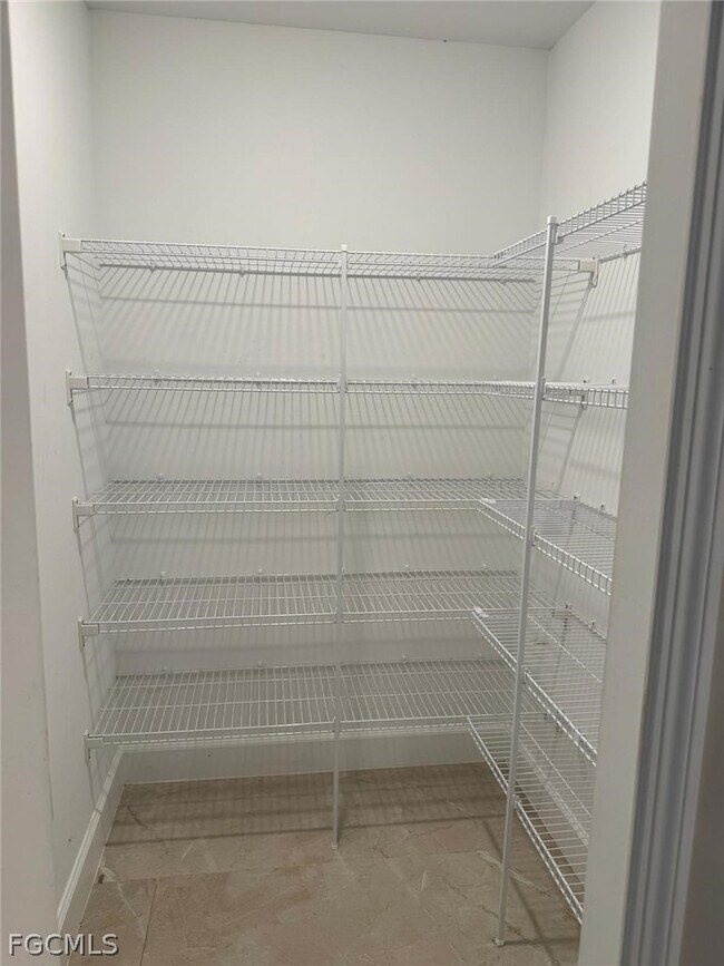 Photo - 2134 Davis St