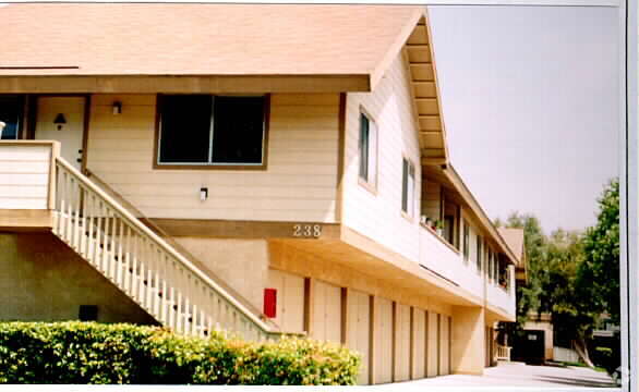 Photo - 238 Avocado St