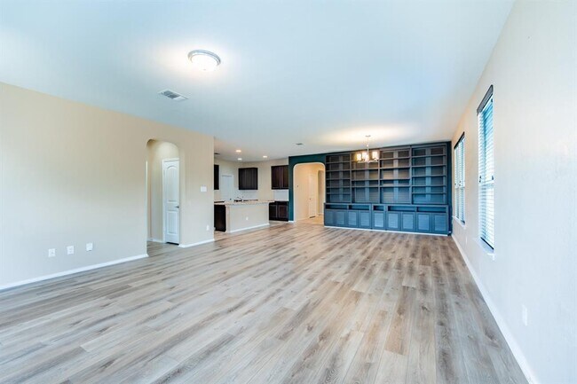 12416 Dwight Eisenhower St