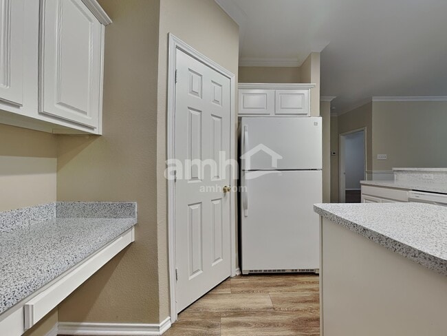 Photo - 1511 Cheyenne Trl