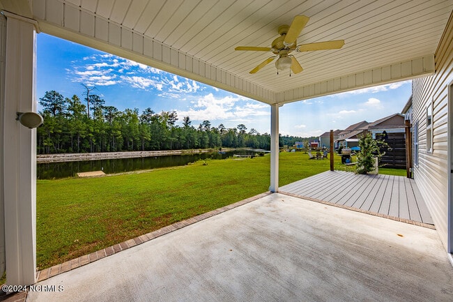 Photo - 150 Finch Ln