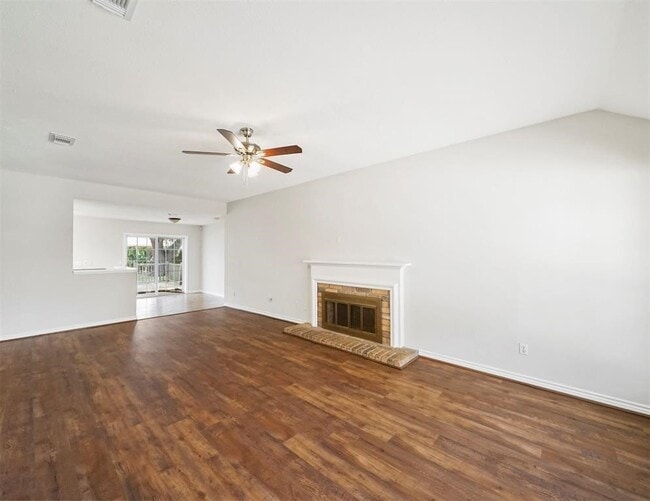 Photo - 22730 Brafferton Ln