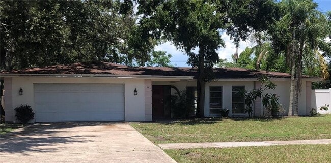 Building Photo - 1652 Sunset Point Rd Rental
