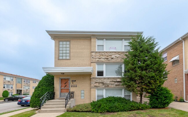 Photo - 4600 N Sayre Ave Unit 1