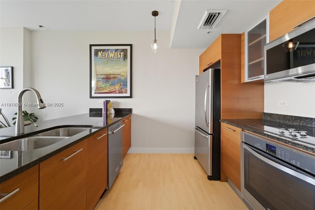 Photo - 3451 NE 1st Ave Unidad M0403, M0403