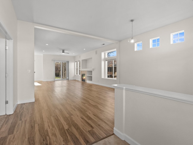 Photo - 1730 Glen Cove Ct