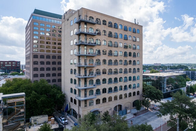 Photo - Sabine on Fifth