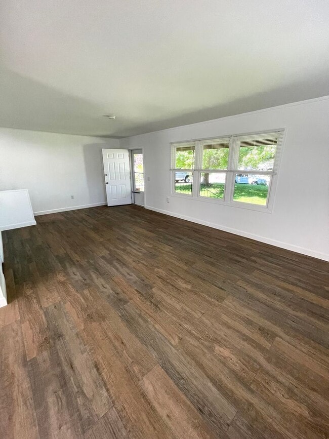 Photo - Completely Remodeled Three Bedroom One Bath in Richland - Move in Ready!! Unidad 1312 Mahan Ave