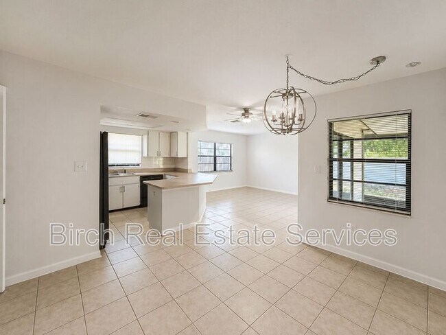 Photo - 1326 Calamondin Dr