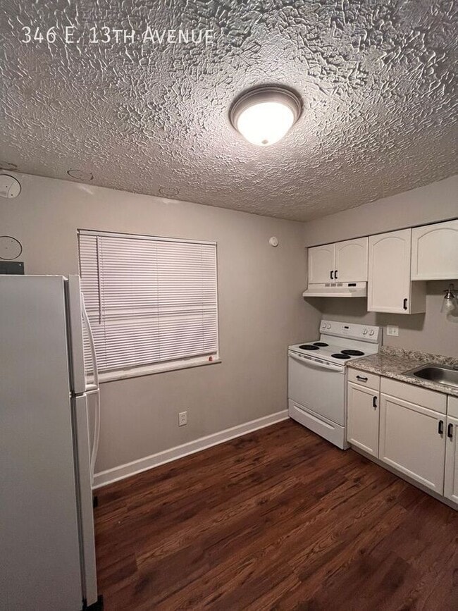Photo - 346 E 13th Ave