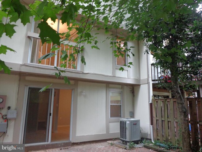 Photo - 5565 Peppercorn Dr Casa Adosada