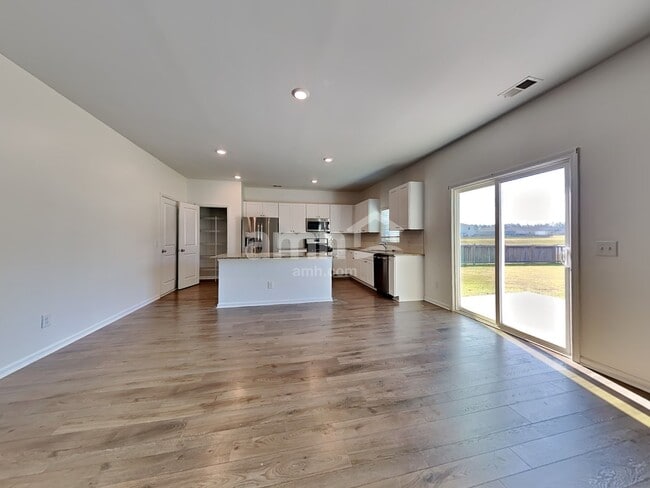 Photo - 486 Spanish Wells Rd