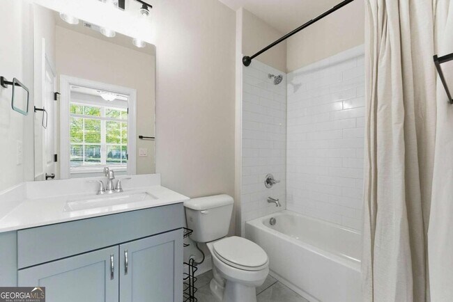 Photo - 5004 Bellmoore Park Ln