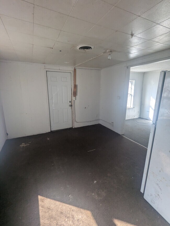 Photo - 1714 S Lydia Ave