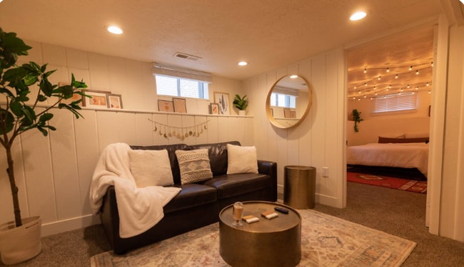 Building Photo - 64 Hartwell Ave