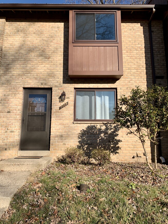 Front Entrance - 7359 Hickory Log Cir Townhome