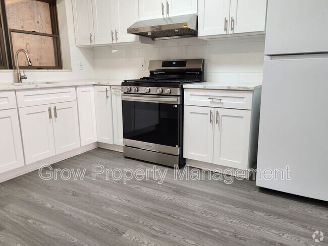 Building Photo - 1338 S 9th St Rental
