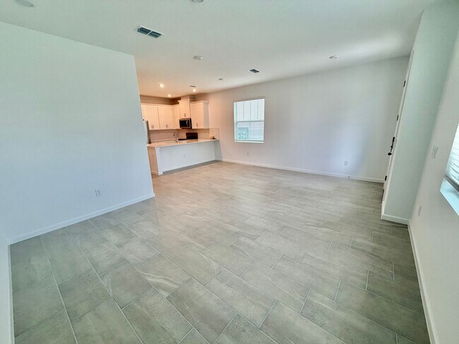 Photo - Winter Springs - 4 Bedroom, 2.5 Bathroom - $2795.00