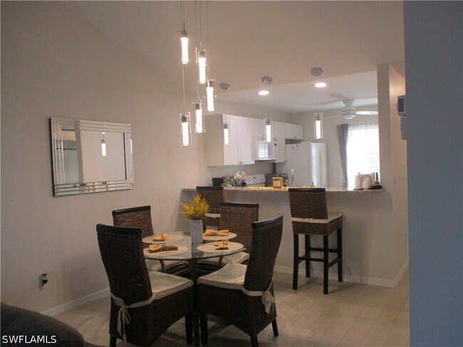 Photo - 2684 Kings Lake Blvd Unidad 203