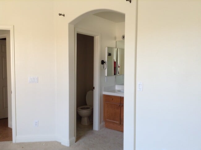 Photo - Darling 3 bedroom in Wingfield Springs