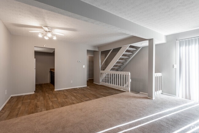 2 Br, 1.5 Ba Townhome