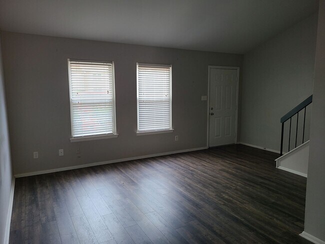 Photo - Modern 2-Story Townhome in Central Virgini...