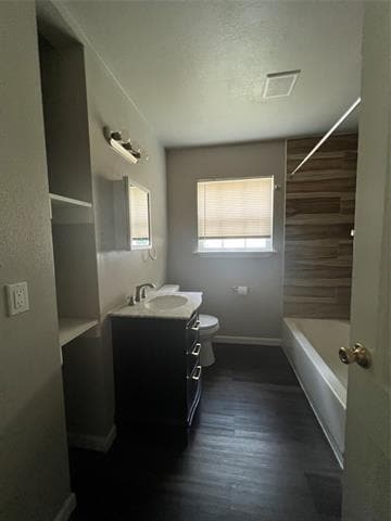 Photo - 1419 Lindsey St