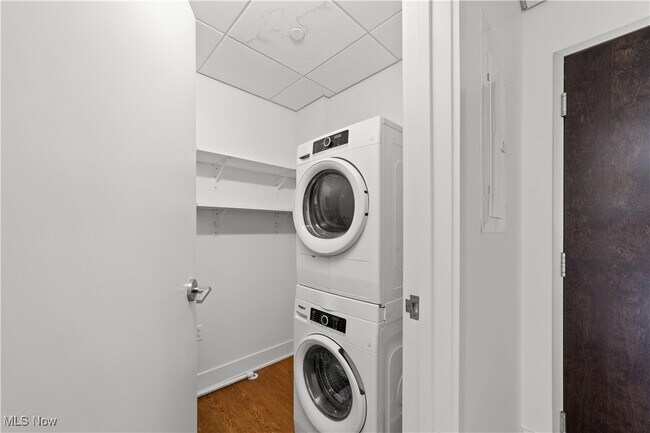 Photo - 2048 Fulton Rd Unit 207