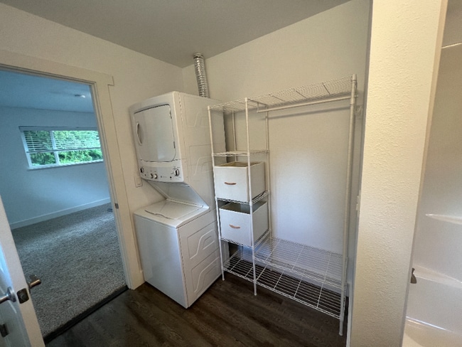 Photo - 920 Byham Rd Unidad E.