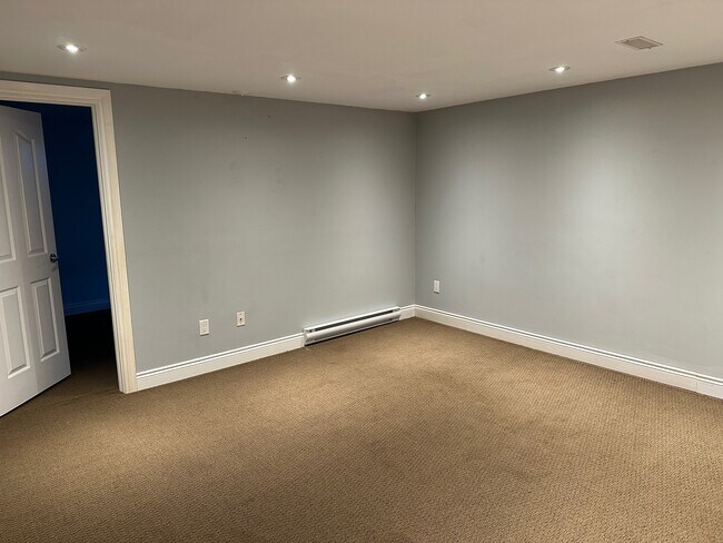 Photo - Spacious 2-Bedroom Legal Apartment for Rent in Bowmanville