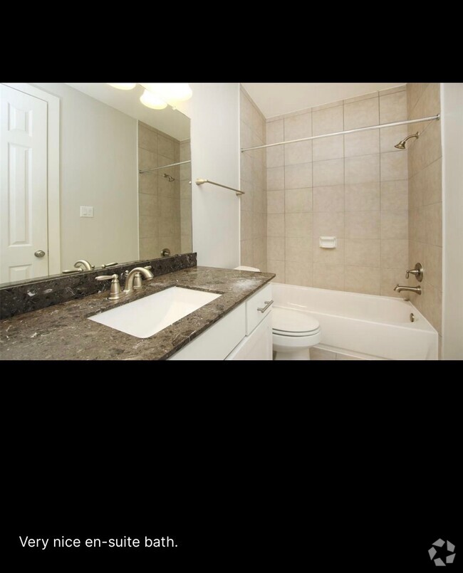 Building Photo - 1509 Bently Green Ln Rental