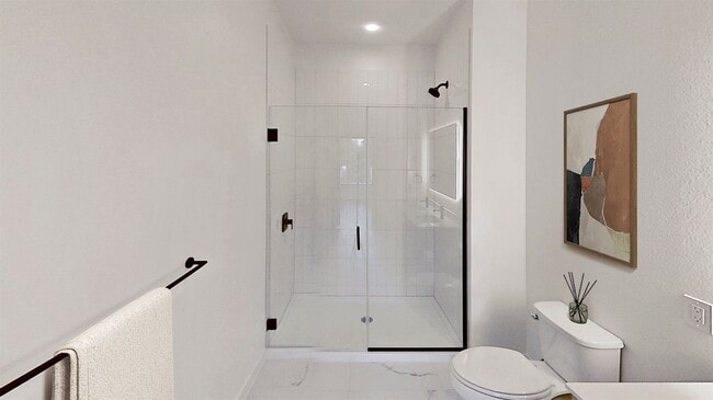 Photo - 1941 Sawdust Rd