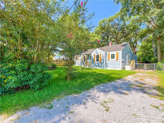 Photo - 112 Tally Ct W
