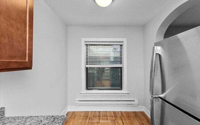Photo - 556 W Arlington Pl Unit 212