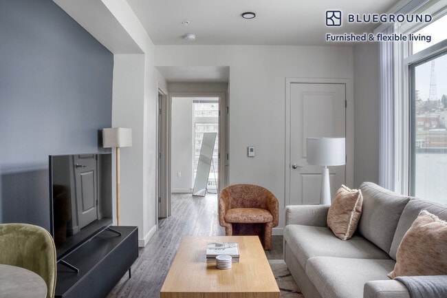 Photo - 5 W Roy St Unit FL8-ID699