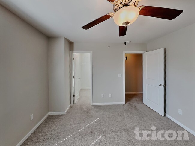 Photo - 508 Hickory Leaf Ct