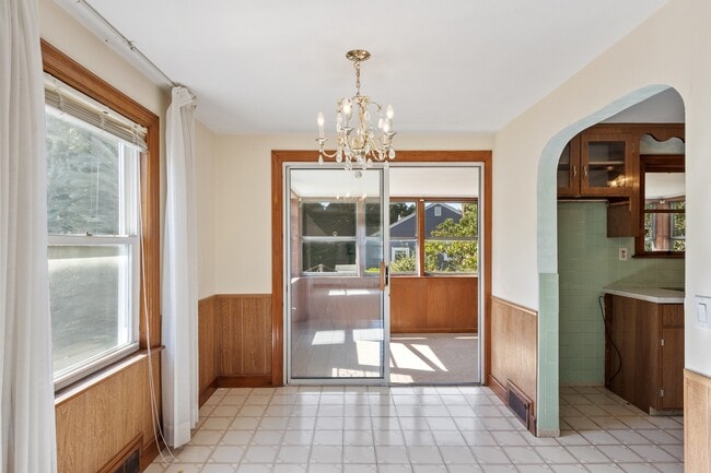 Photo - 970 Trapelo Rd