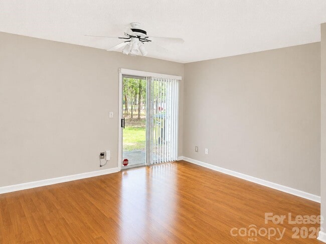 Photo - 2225 Preakness Ct